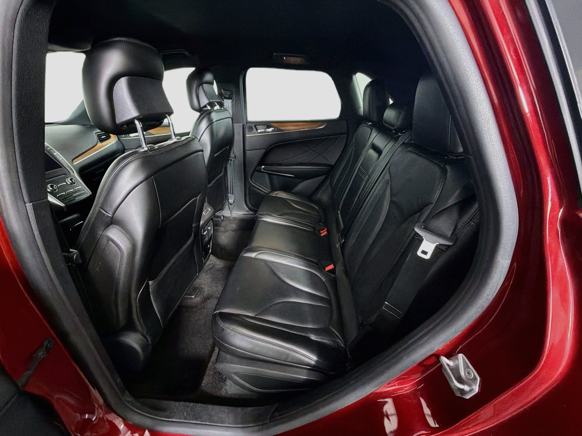 Used 2019 Lincoln MKC Select w/ Select Plus Package FWD image 29