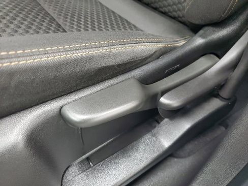 Used 2020 GMC Terrain SLE image 16