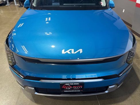 Used 2024 Kia EV9 Land w/ Towing Package AWD/4WD image 64