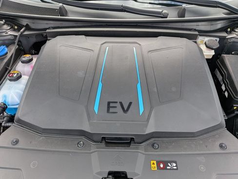 Certified 2023 Hyundai Ioniq 5 SEL RWD image 33