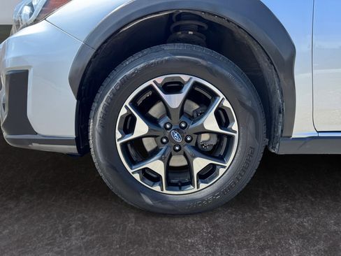 Used 2019 Subaru Crosstrek 2.0i Premium w/ Eyesight System image 10