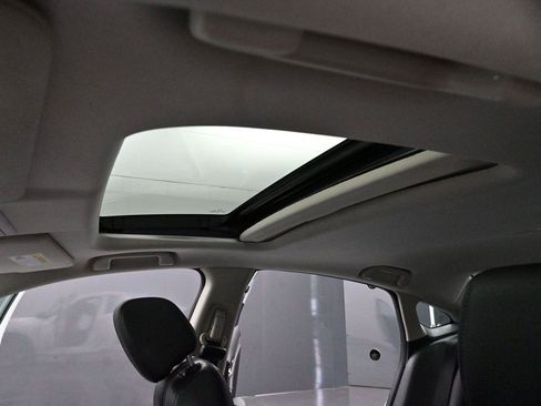 Used 2020 Honda Civic EX-L image 27