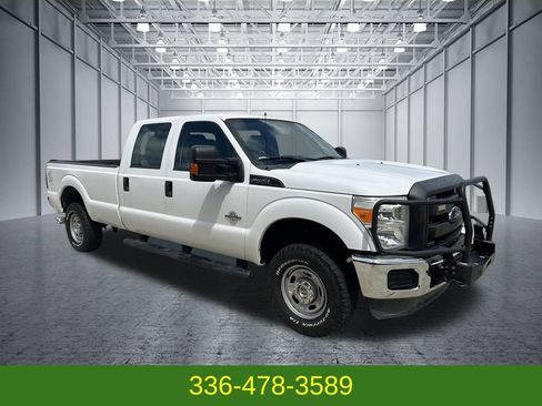 Used 2015 Ford F250 XL w/ Power Equipment Group AWD/4WD image 7