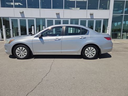 Used 2009 Honda Accord LX image 13