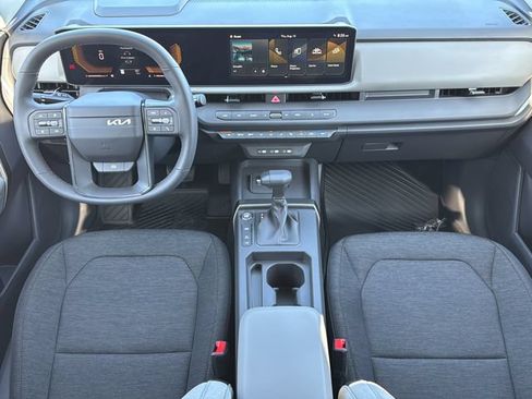 New 2027 Kia Seltos S FWD image 14