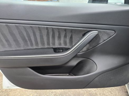 Used 2019 Tesla Model 3 Long Range AWD/4WD image 8