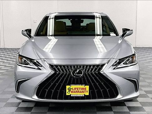 Used 2022 Lexus ES 350 w/ Premium Package FWD image 4