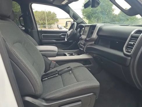 Used 2019 RAM 1500 Big Horn AWD/4WD image 7