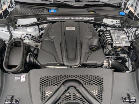 New 2026 Porsche Macan S AWD/4WD image 28