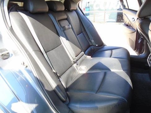 Used 2021 INFINITI Q50 Luxe image 11