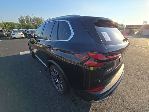 Used 2024 BMW X5 sDrive40i w/ Parking Assistance Package RWD image 8