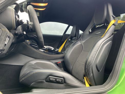 Used 2018 Mercedes-Benz AMG GT R image 7