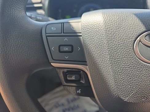 Used 2026 Toyota Camry LE FWD image 23