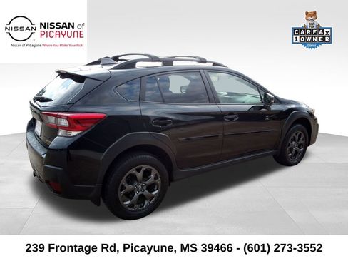 Used 2022 Subaru Crosstrek 2.5i Sport w/ Moonroof Package image 6