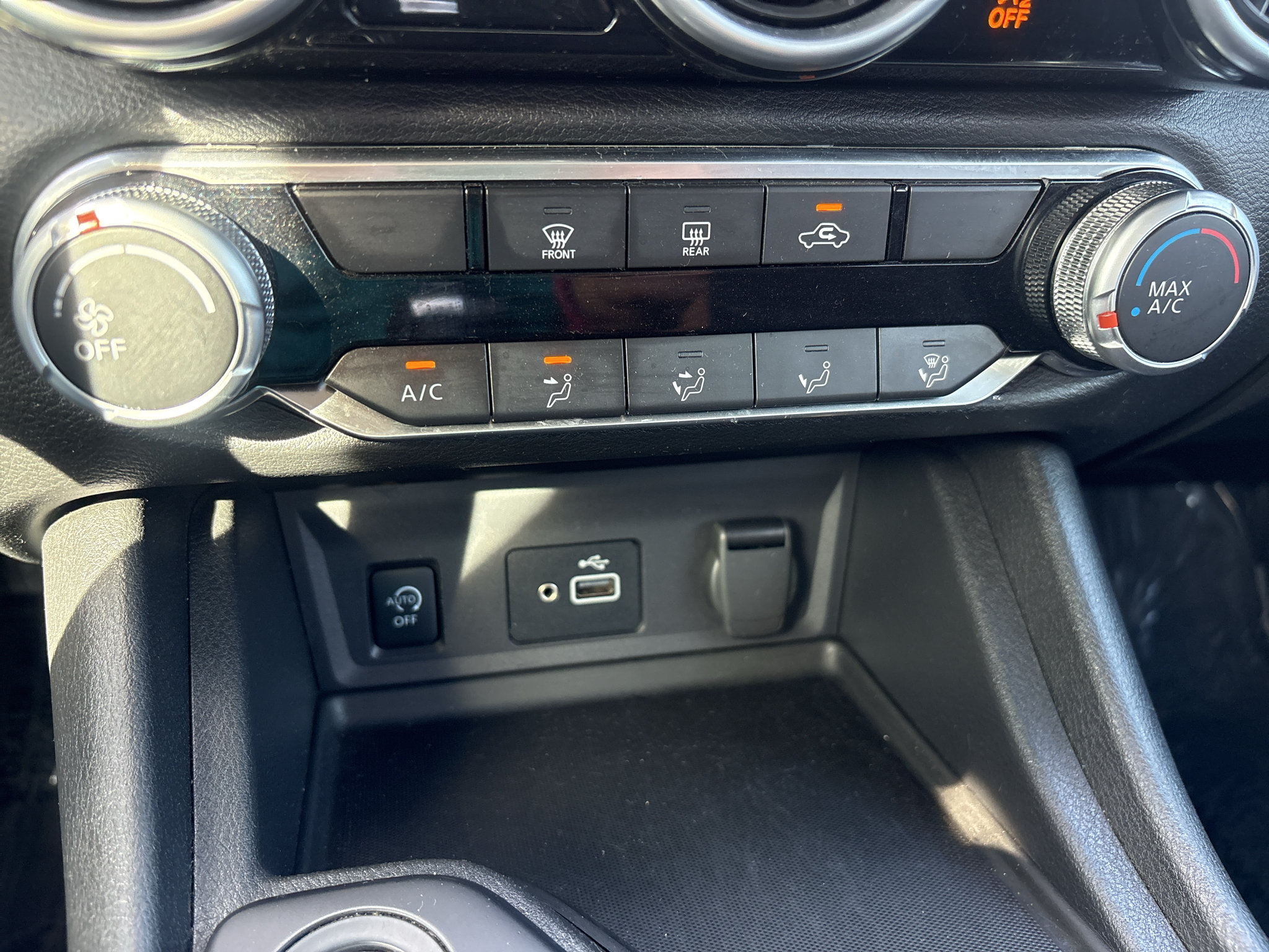 Used 2024 Nissan Sentra S FWD image 12