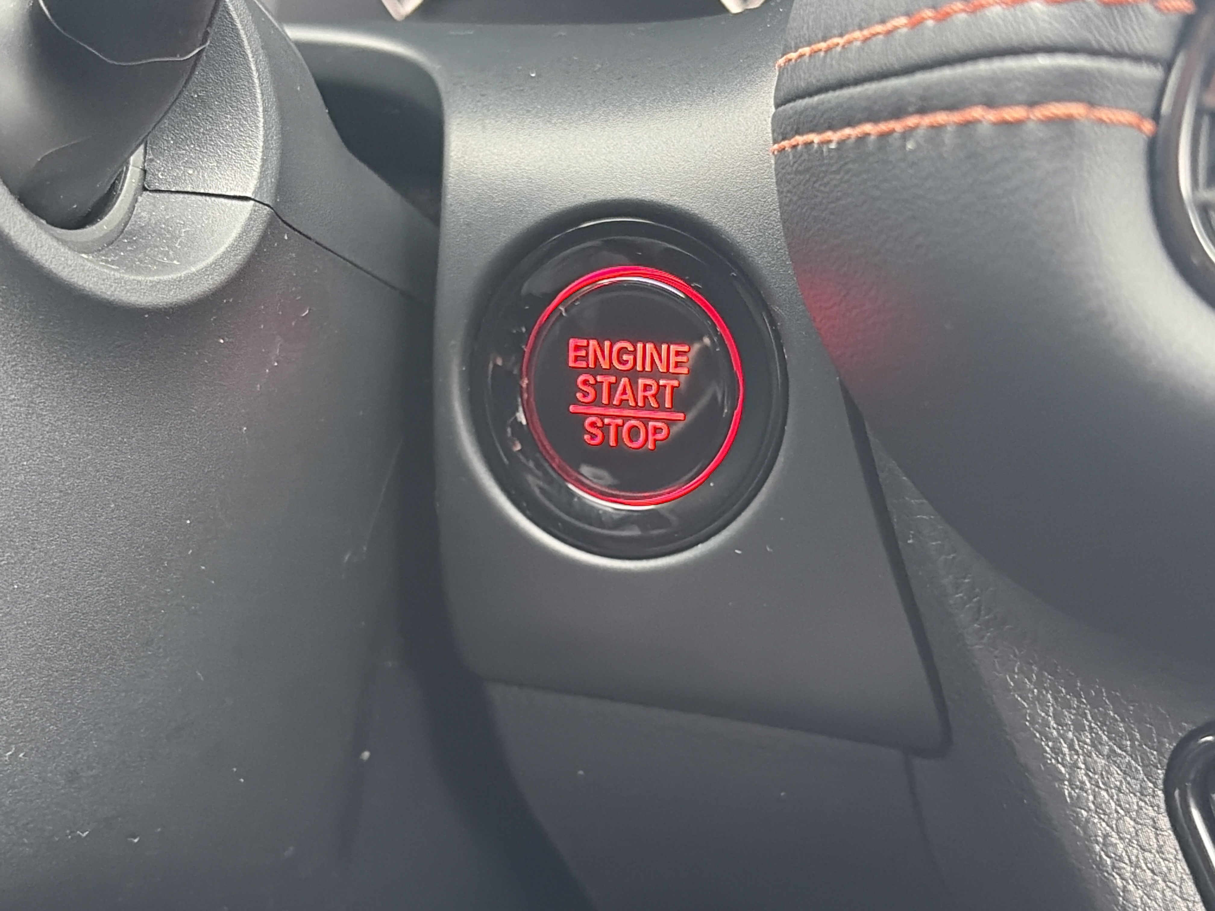 Certified 2025 Honda HR-V Sport image 27