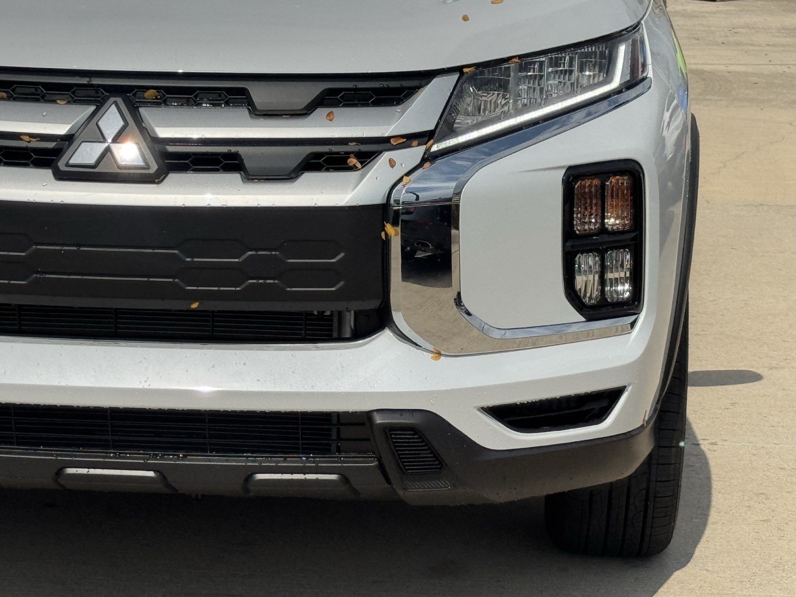 New 2027 Mitsubishi Outlander Sport ES AWD/4WD image 9