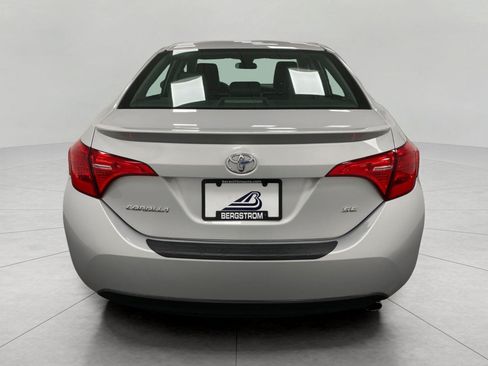 Used 2018 Toyota Corolla SE FWD image 5