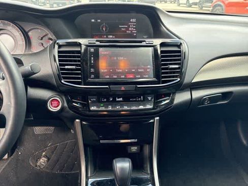 Used 2017 Honda Accord EX-L image 20