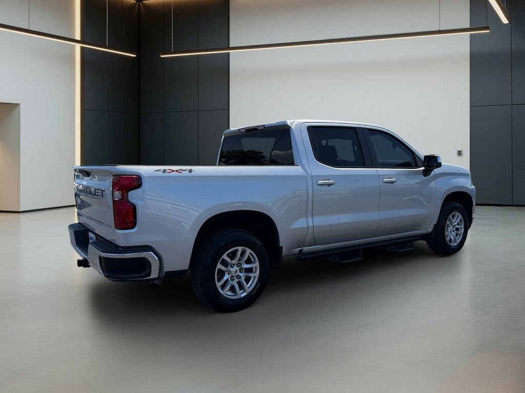 Certified 2021 Chevrolet Silverado 1500 LT AWD/4WD image 6