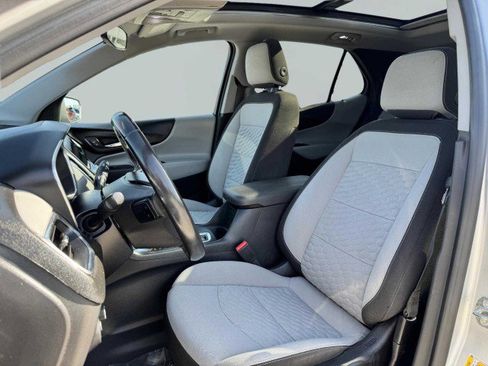 Used 2019 Chevrolet Equinox LT image 22