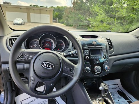 Used 2011 Kia Forte Koup EX FWD image 14