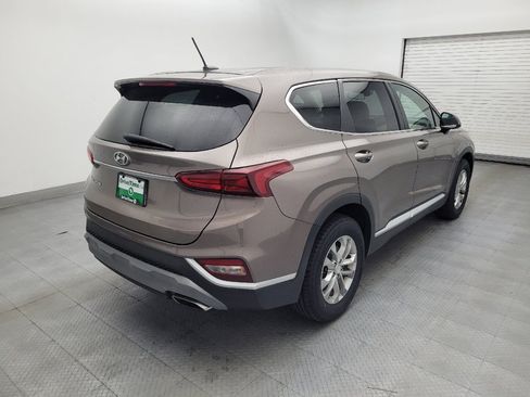 Used 2019 Hyundai Santa Fe SE FWD image 9