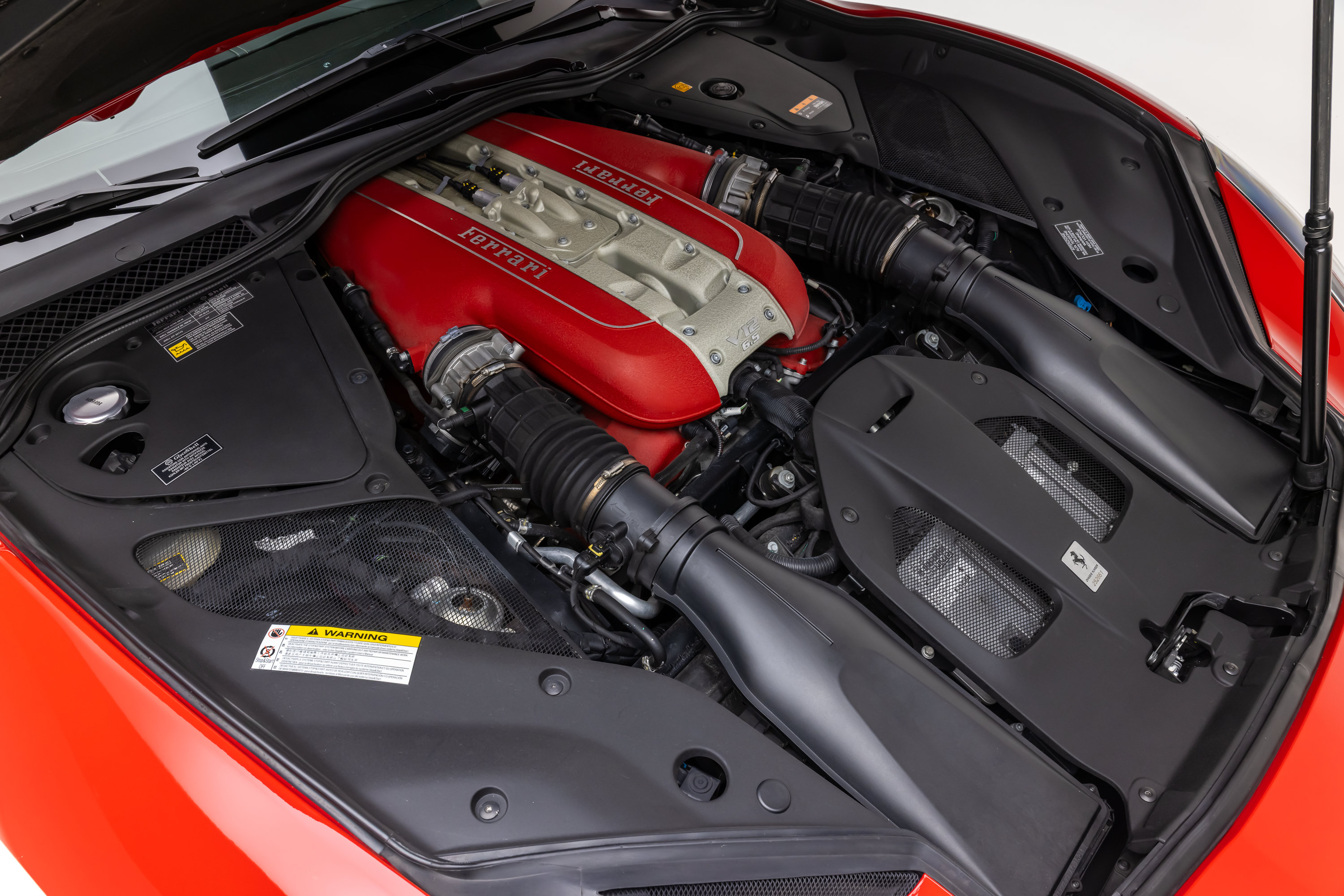 Certified 2020 Ferrari 812 Superfast RWD image 22