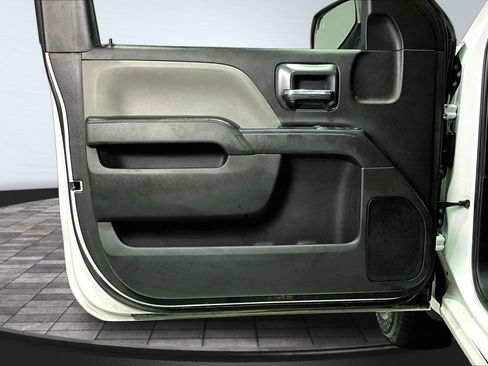 Used 2016 GMC Sierra 1500 2WD Regular Cab image 18