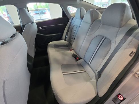 Used 2022 Hyundai Sonata SE FWD image 29