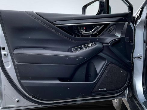 Certified 2025 Subaru Outback Touring XT image 17