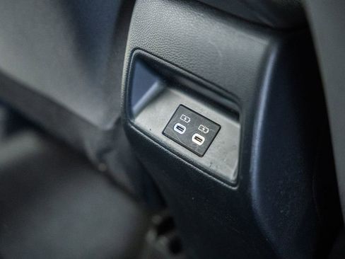 Used 2023 Toyota Corolla LE image 26