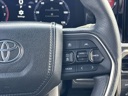 Used 2026 Toyota 4Runner TRD Sport Premium image 9