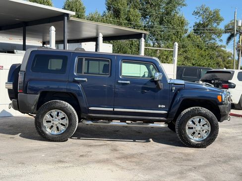 Used 2007 HUMMER H3 AWD/4WD image 2