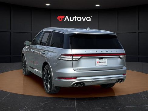 Used 2020 Lincoln Aviator Black Label Grand Touring w/ Class IV Trailer Tow Package image 3