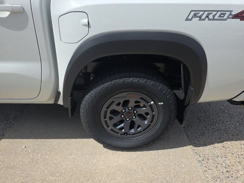 New 2026 Nissan Frontier PRO-4X AWD/4WD image 12