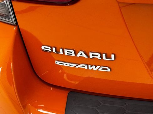 Used 2018 Subaru Crosstrek 2.0i Limited image 32