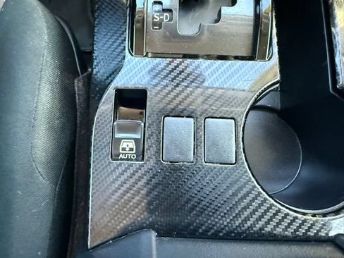 Used 2019 Toyota 4Runner TRD Off-Road AWD/4WD image 32