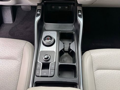 Used 2021 Kia Sorento S FWD image 17