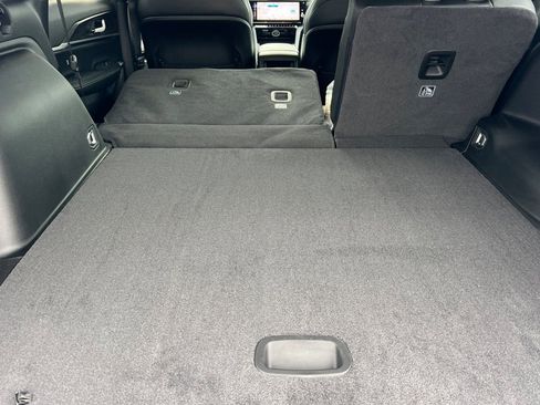 New 2026 Jeep Grand Cherokee Altitude image 13