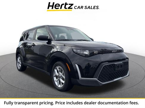Used 2025 Kia Soul LX w/ LX Technology Package FWD image 1