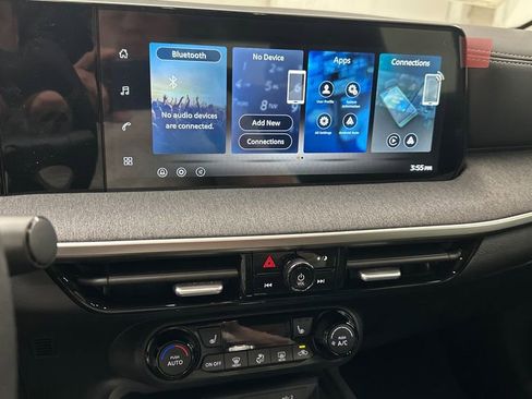 New 2026 Nissan Kicks SV w/ Cold Weather Package image 12