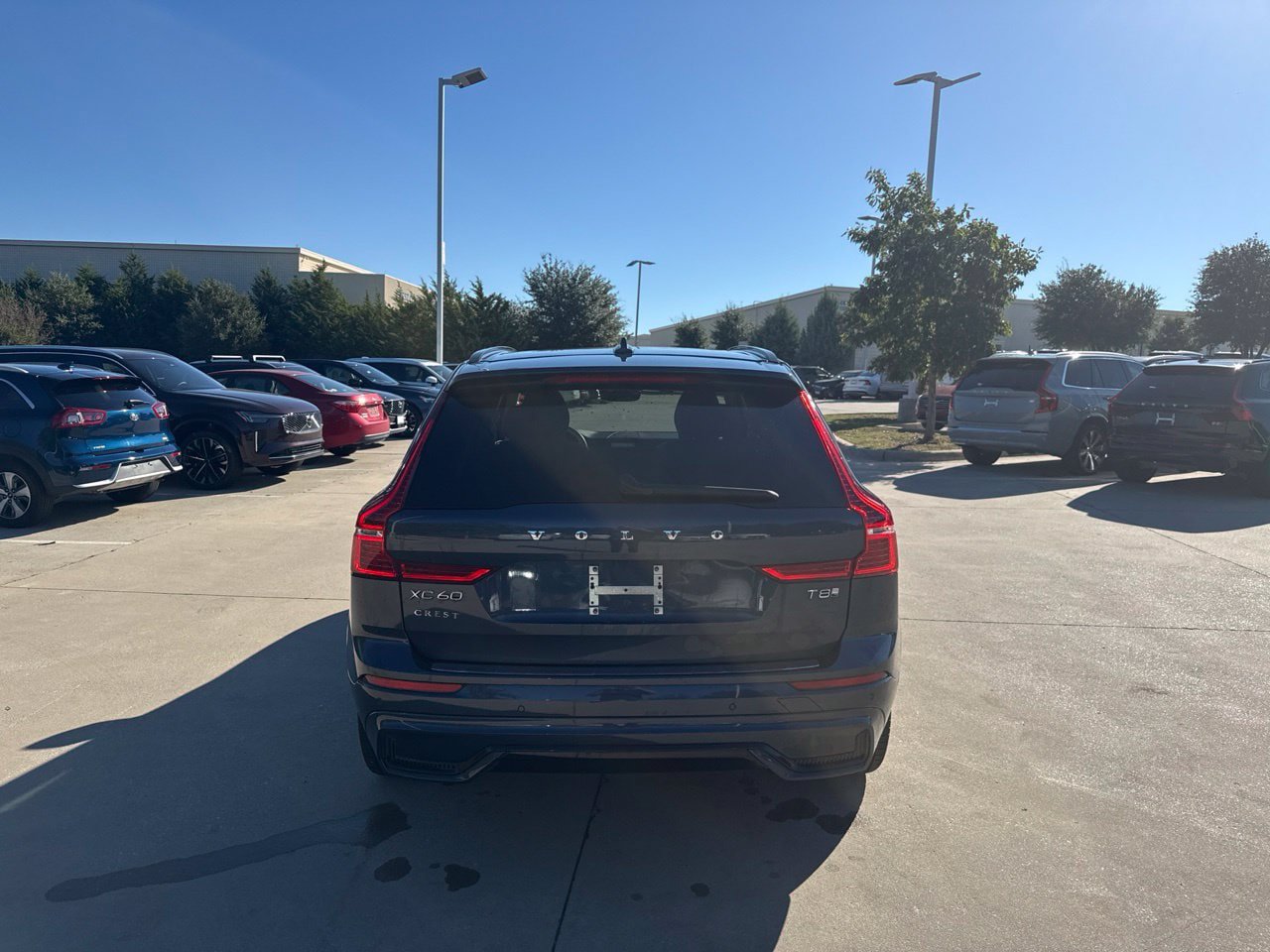 Used 2025 Volvo XC60 T8 Plus w/ Protection Package Premier AWD/4WD image 5