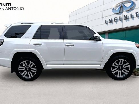 Used 2022 Toyota 4Runner Limited AWD/4WD image 46