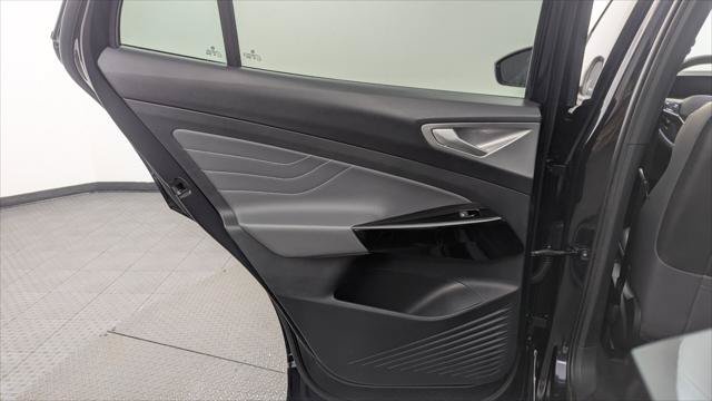Used 2023 Volkswagen ID.4 S RWD image 16