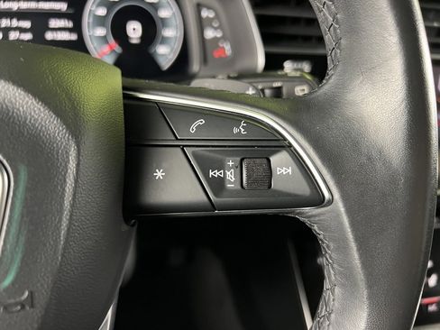 Used 2021 Audi Q7 2.0T Premium w/ Convenience Package image 16