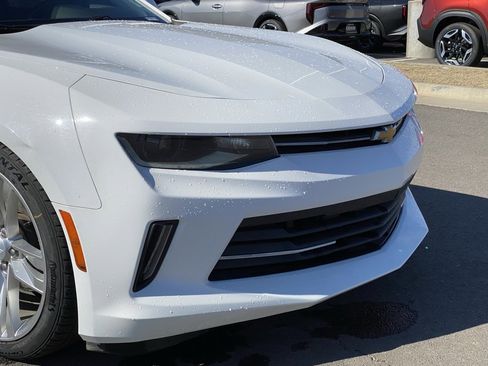Used 2017 Chevrolet Camaro LT w/ RS Package image 10