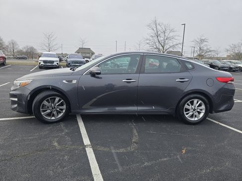 Used 2018 Kia Optima LX image 14