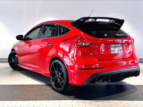 Used 2018 Ford Focus RS AWD/4WD image 3