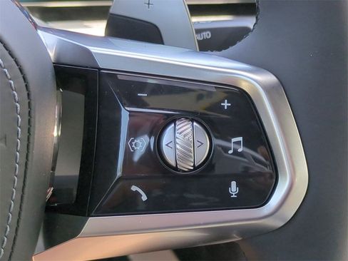 New 2025 BMW 760i xDrive image 24